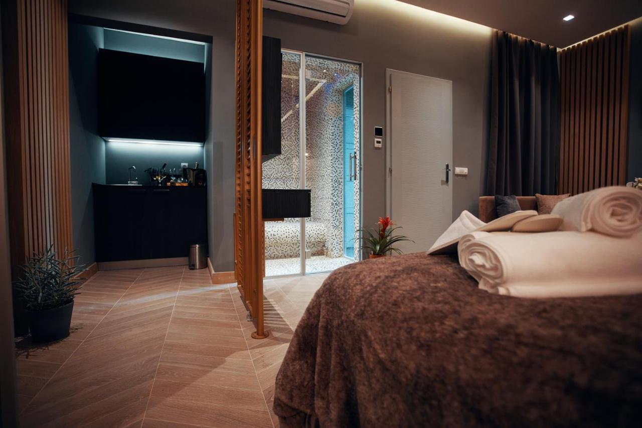 Monza Mirror Apartment Kikinda Eksteriør billede