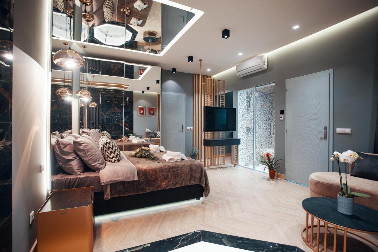 Monza Mirror Apartment Kikinda Eksteriør billede